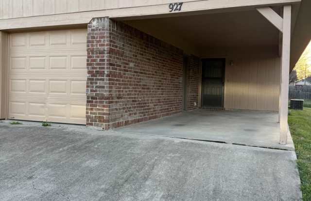 Affordable & Charming 2/1 Move in NOW!!! photos photos