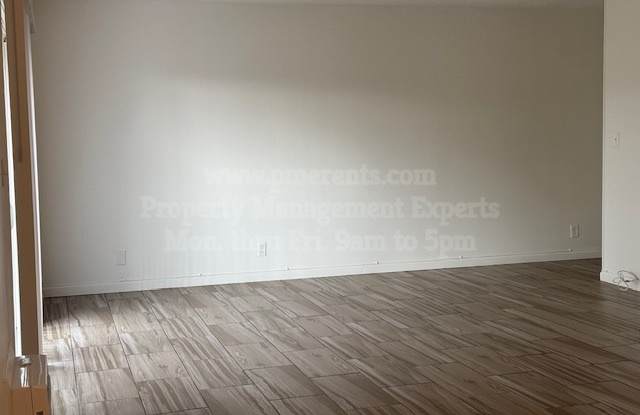 3919 North Ryde Avenue Gallery 2