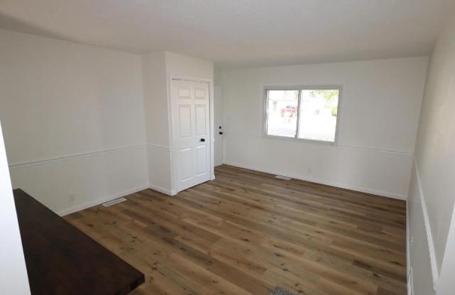 1845 Hass Dr Gallery 4