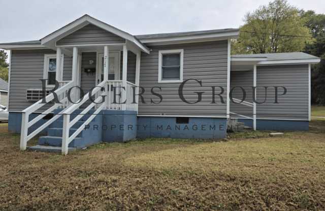 Homes for Rent in Louisburg NC - 217 Mineral Springs Street - Schedule Showing Online at www.rentnc.net - 217 Mineral Springs Street, Louisburg, NC 27549