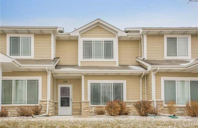 1116 Ne 8th Ln - 1116 Northeast 8th Lane, Ankeny, IA 50021