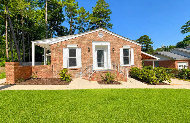 Prime Lake Katherine Location – Minutes to Fort Jackson, USC & Downtown photos photos