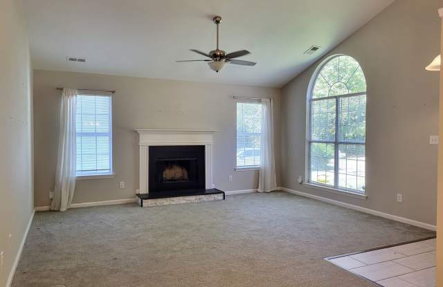 3 bedroom Ranch Gallery 3