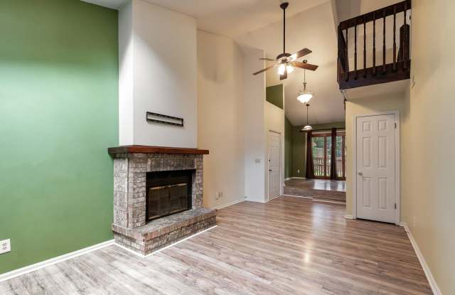End-Unit Townhome with Open Space in Central Fort Collins Gallery 3