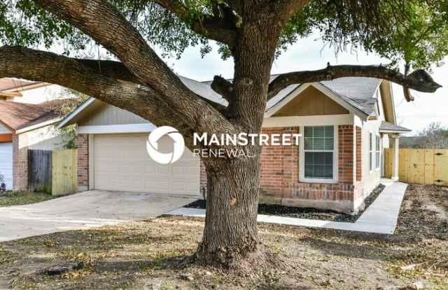 8405 Maple Ridge Drive Gallery 2