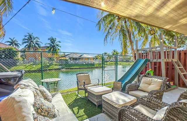10912 SW 240th Ln Gallery 2