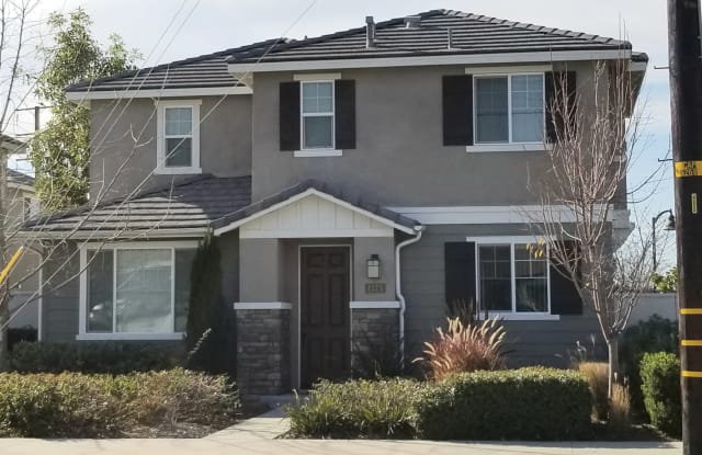 1373 Bonnie Cove Ave - 1373 Bonnie Cove Avenue, Glendora, CA 91740