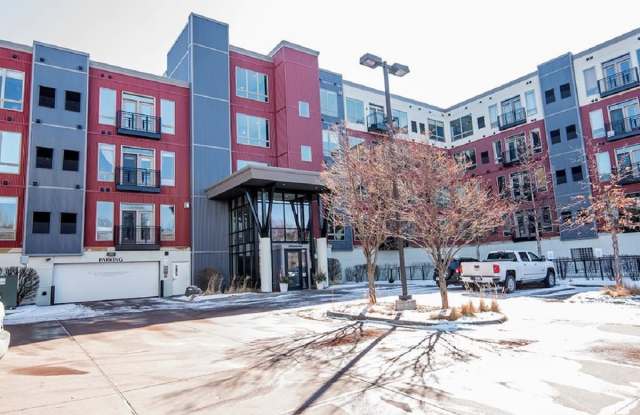 240 Spring St - 240 Spring Street, St. Paul, MN 55102