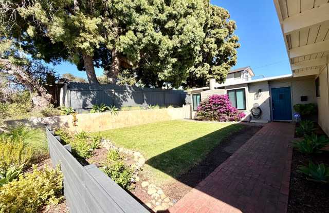 Mid Century Modern Mesa Home! Gallery 4