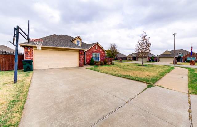 3 Bed / 2 Bath in Collinsville! photos photos