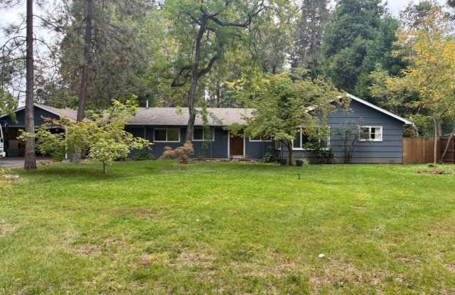 Charming 3-Bedroom, 2-Bath Home with Spacious Yard! Gallery 1