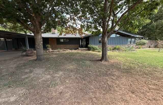 2073 Highland Avenue photos photos