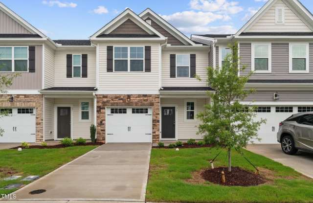 71 Village Edge Dr Drive - 71 Village Edge Drive, Harnett County, NC 27546