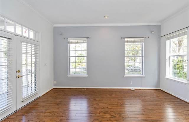 710 MULBERRY AVENUE Gallery 2