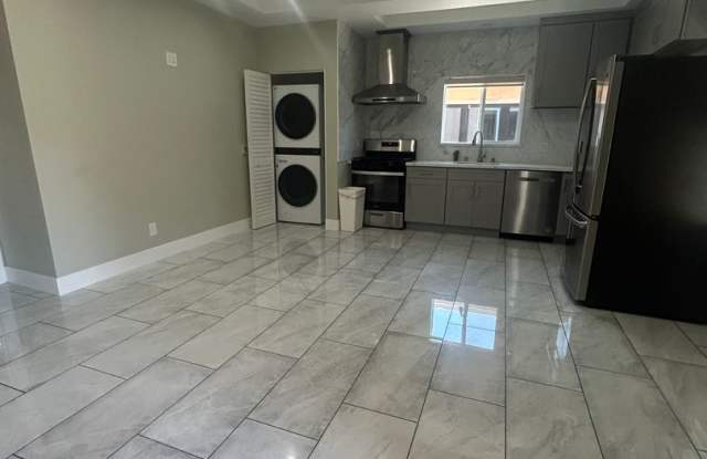 Beautiful Newly Built House for Rent 3Bed/2Bath All Utilities Included! photos photos