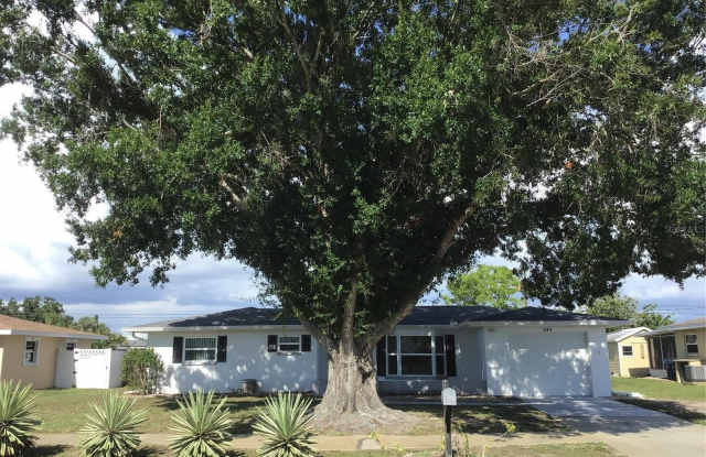 244 VENICE EAST BOULEVARD photos photos