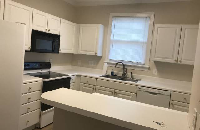 702-102 Copperline Drive Gallery 3