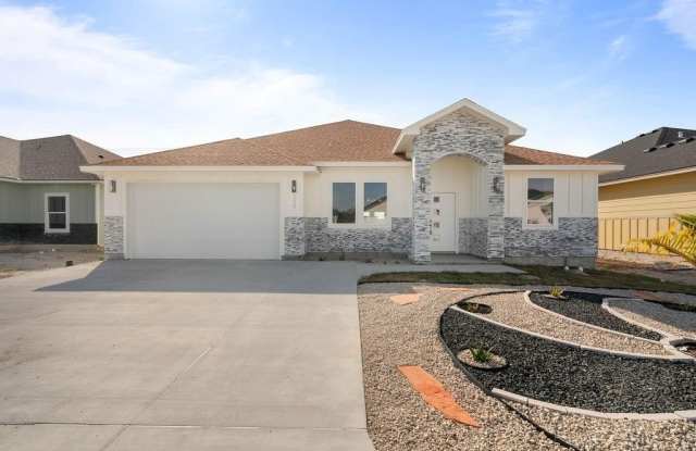109 Traditions Drive photos photos