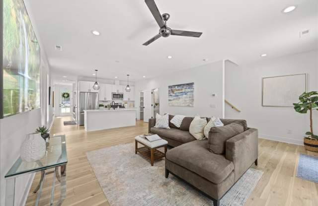 829 Cumberland Street - 1000 Gallery 3