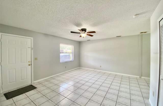 2695 NE 50TH PLACE Gallery 2