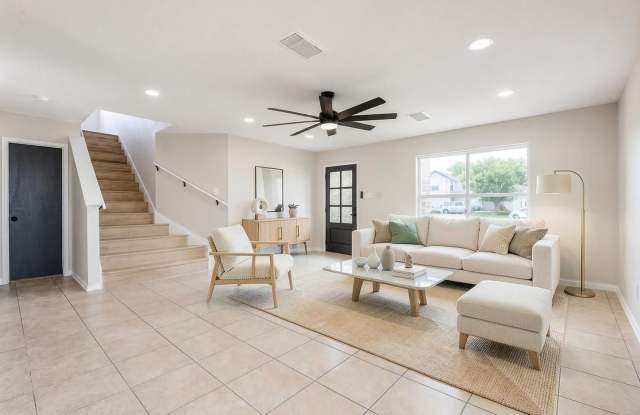 9607 Chase Pt Gallery 1