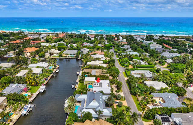 1117 Beach Drive Gallery 3