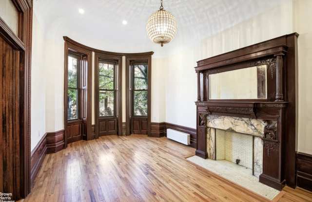 116 West 118th Street Gallery 2