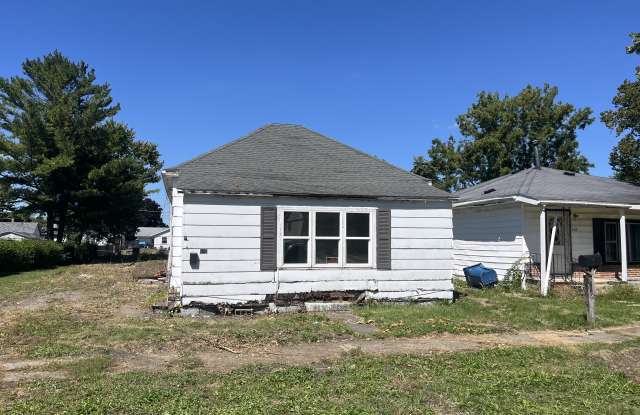 640 E Mccracken Ave photos photos
