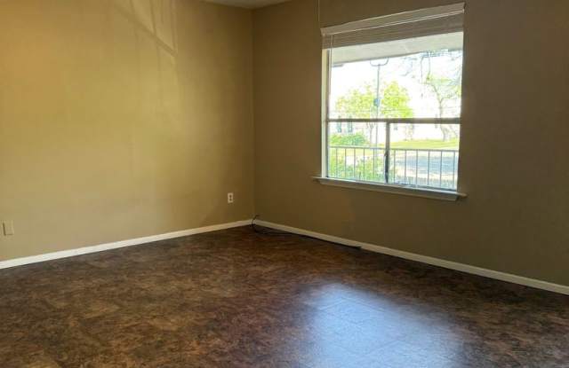 COMING SOON!!! Adorable 1/1 in the heart of Weatherford - Hurry and see today! Gallery 4