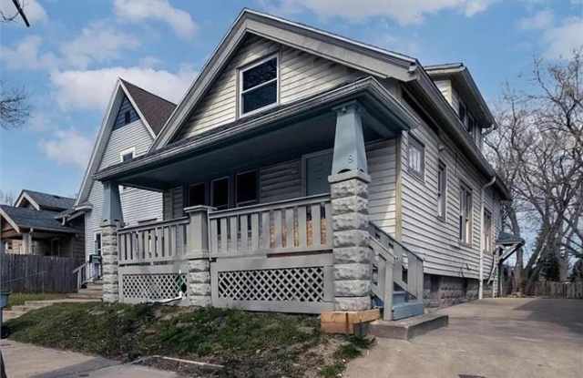 208 East Townsend Street photos photos