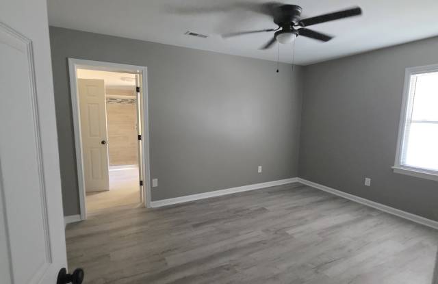 2412 Springhill Road Gallery 3