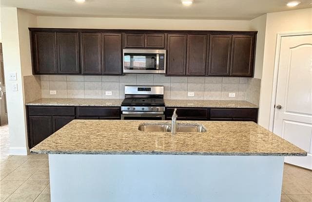 2613 Wheeler Avenue - 2613 Wheeler Ave, Providence Village, TX 76227