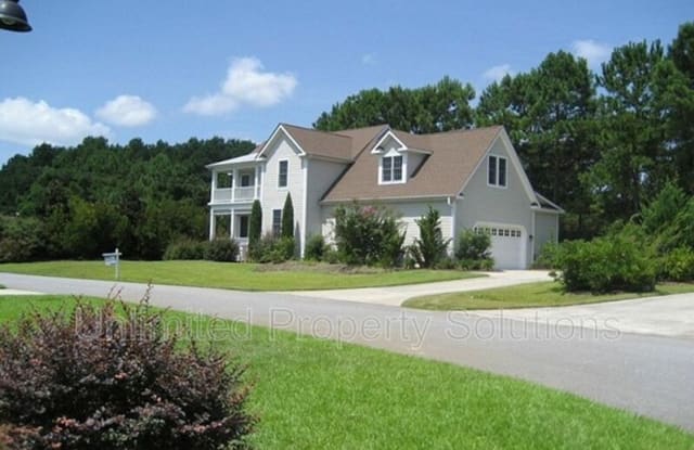 7803 Beachcomber Court - 7803 Beachomber Court, Porters Neck, NC 28411