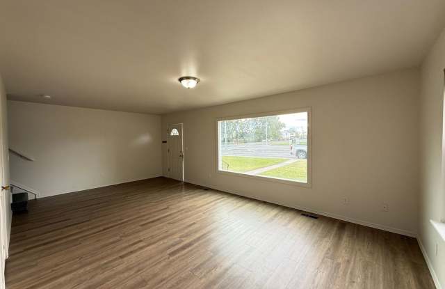 1404 Swift Blvd. Gallery 2