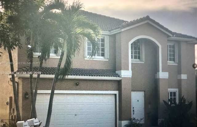 5334 NW 109th Ct photos photos