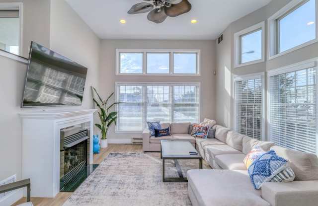 9100 Atlantic Ave photos photos