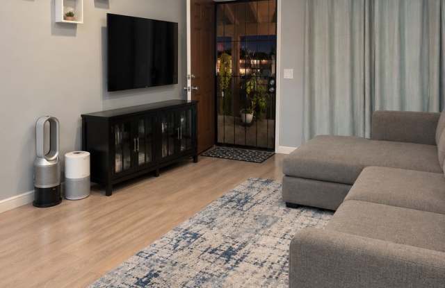 Beautiful 2-Bedroom/2 Bath Gated Condo for Rent in Santa Ana Gallery 1