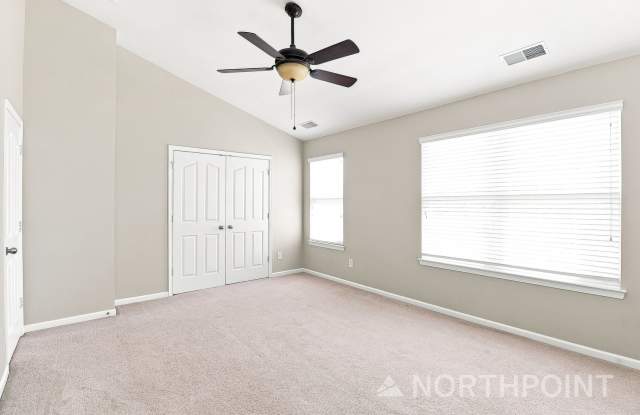 Coming Soon! 2BR/2.5BA | Renovated Townhome | Private Parking | Pets Allowed! Gallery 3