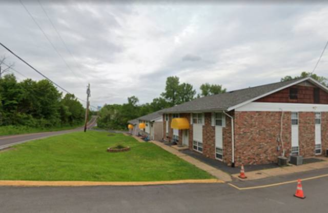 Gravois Apartments LLC Gallery 3