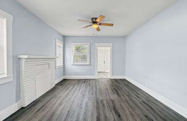 3-Bedroom Home with Fenced Backyard in South St. Petersburg, FL Gallery 4