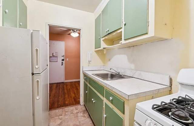 3324 91st St Apt 2R - 3324 91st Street, Queens, NY 11369 3324 91st St Apt 2R - 3324 91st Street, Queens, NY 11369