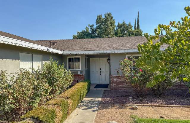 1421 West Westfield Avenue - 1421 West Westfield Avenue, Porterville, CA 93257