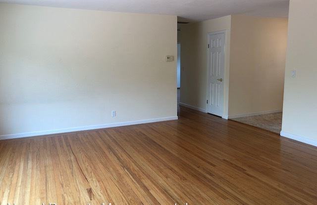 4731 Castlewood Dr Gallery 4