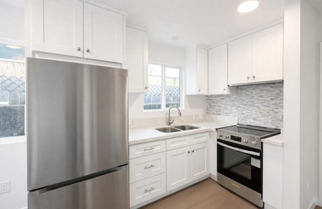 6907 Noble Ave photos photos 6907 Noble Ave photos photos