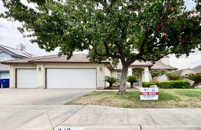 $2,495 Armstrong  Tollhouse, 4 bedroom - Cypress Ave, Clovis photos photos