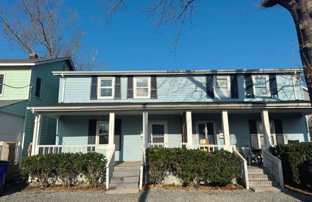 RENOVATED 3 bedroom end unit across the street from the Beach! photos photos