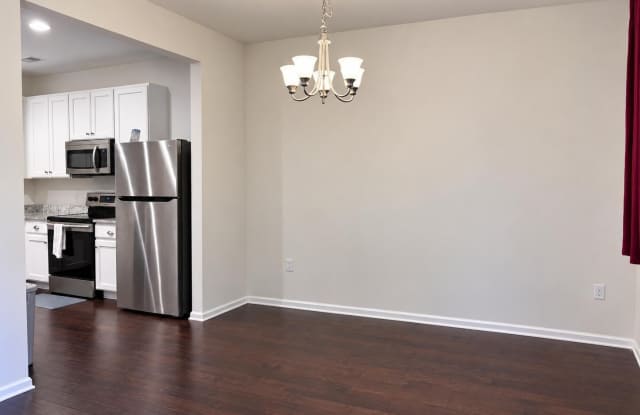 391 Flyway Road Gallery 2