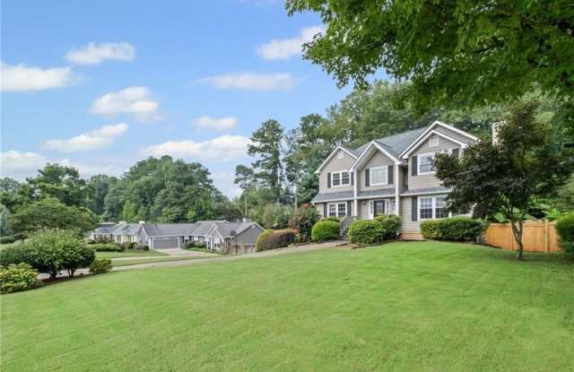 2680 Nicholas Court NE Gallery 3