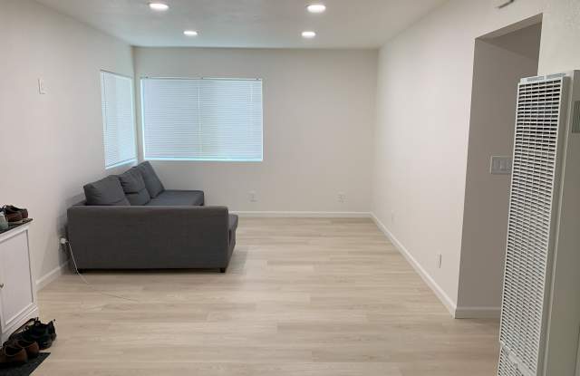 4816 Daisy St - 4816 Daisy Street, Oakland, CA 94619