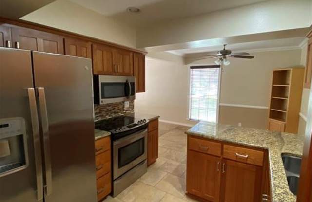 3189 PINEHURST Drive Gallery 2